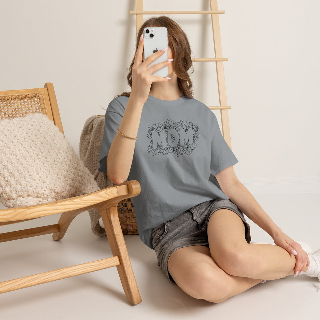 Mom Floral Graphic Tee — "MOM" Flower Lettering Mother's Day Gift